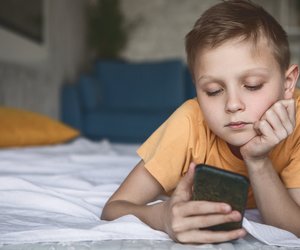 Kindersicherung fürs Handy: Ob Android oder iPhone
