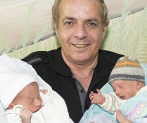 60-Jährige bekommt Zwillinge: zu alt für ein Baby?