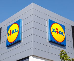 Ab ins Schneeabenteuer: Mit der Kinder-Skijacke von Lidl für unter 30 €