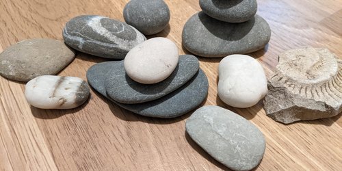 Deko, Spiele & Co.: 5 geniale DIY-Ideen mit Steinen