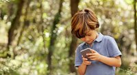 GPS-Tracker für Kinder: Ist das eigentlich erlaubt? familie.de-Jurist klärt auf!