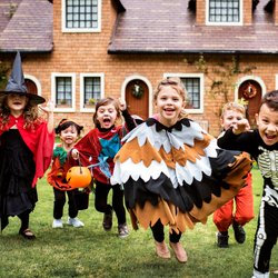Halloween-Kostüme für Kinder selbst machen: 7 günstige Ideen