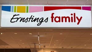 Das 11-teilige Sandspielzeug-Set von Ernsting's family ist ein Highlight für den Strand