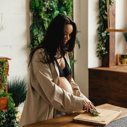 Vegetarisch und vegan in der  Schwangerschaft: 7 Tipps, wie das gesund und easy klappt