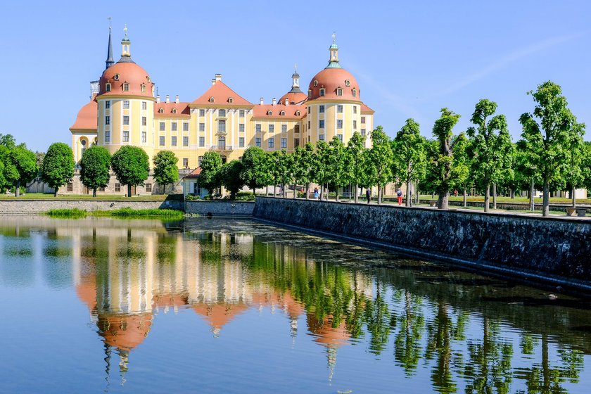 Schloss Moritzburg vermietet Teichhäuser an Touristen