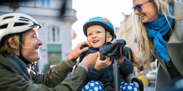 Kinderfahrradsitz-Test bei Stiftung Warentest: Die 7 Sieger von 2025 und 2018
