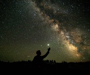 In den Tiefen des Weltraums: Was ist der größte Stern im Universum?