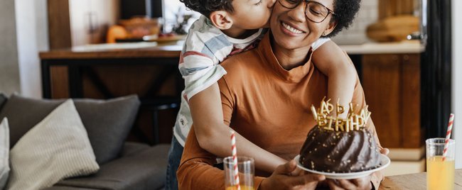 Glückwünsche zum Geburtstag für eine Frau: 19 wunderhübsche Ideen zum Gratulieren