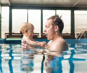Ab wann dürfen Babys ins Schwimmbad und Freibad?