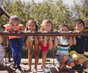 Am 10. Juni ist Kindersicherheitstag: 14 Tipps, wie ihr Unfälle auf dem Spielplatz vermeiden könnt