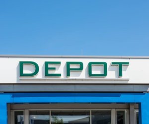 Schnäppchen-Highlight bei Depot: Dieser Feuerkorb ist ein Blickfang im Garten