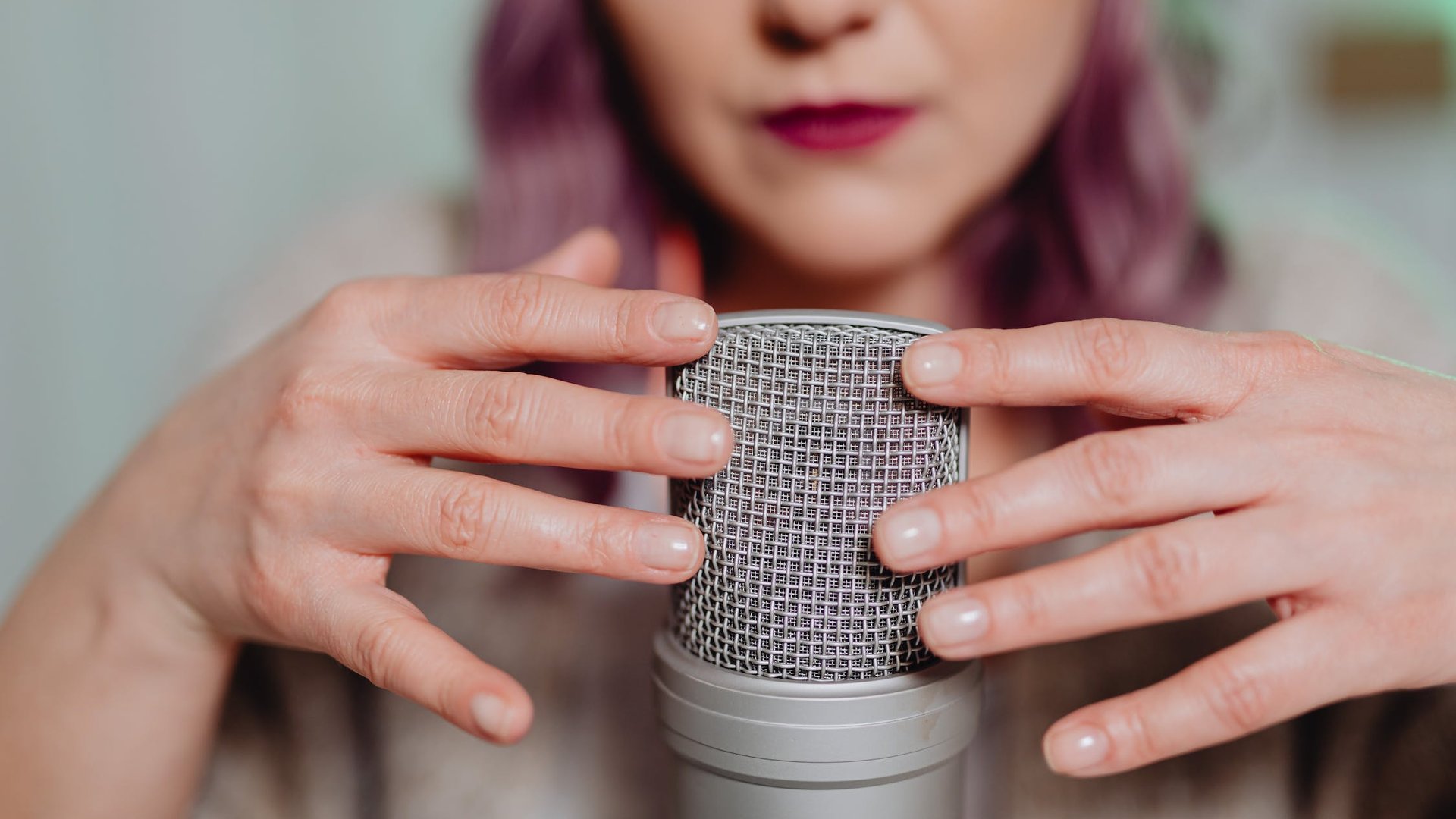 Was bedeutet ASMR? Das steckt hinter dem YouTube-Video-Trend