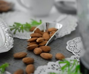 Mandeln rösten im Ofen oder in der Pfanne