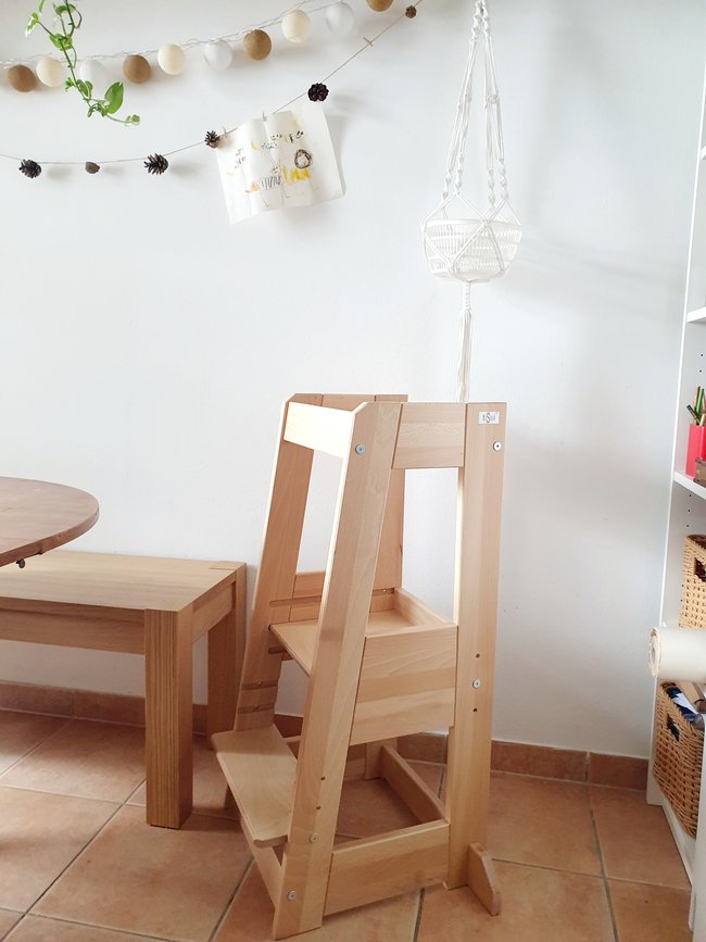 Montessori-Möbel: Lernturm tissi