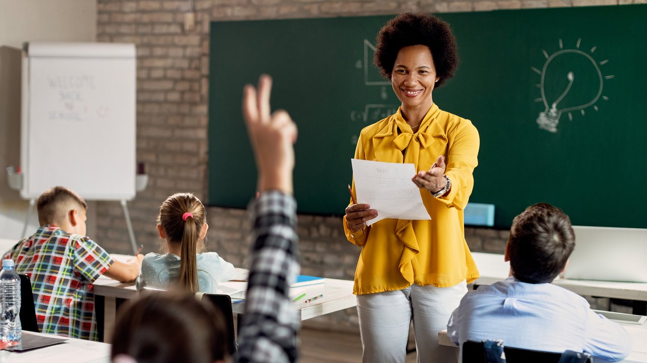 Lehrersprüche Superwitzige und nervige Sprüche aus der Schulzeit