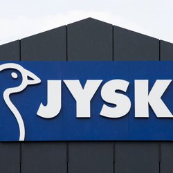 Ein Hauch von Luxus: Diese elegante Vase von Jysk ist ein Highlight für dein Zuhause