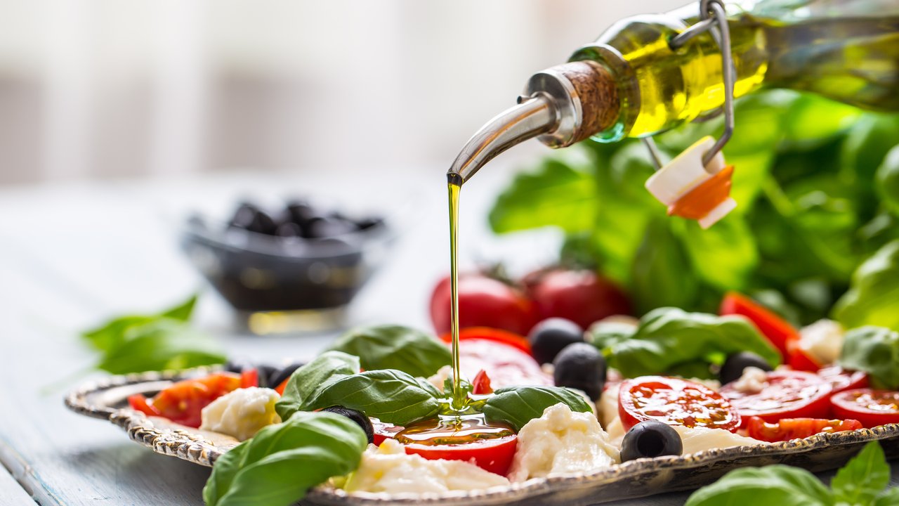Olivenöl-Test - Salat mit Olivenöl