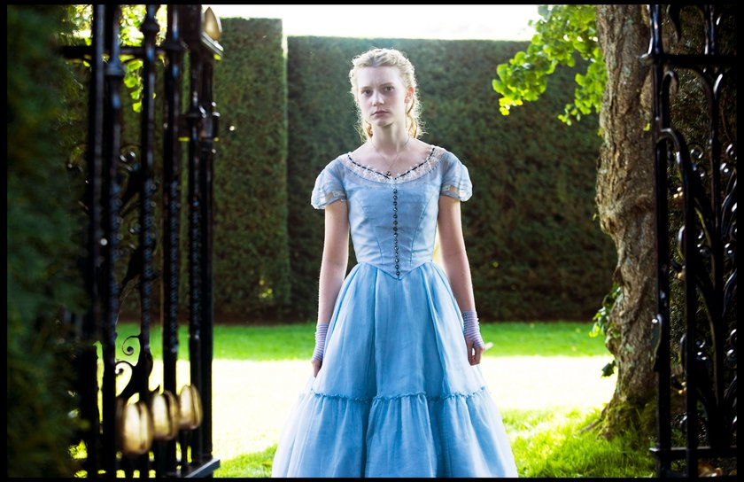 #10 Alice in "Alice im Wunderland"