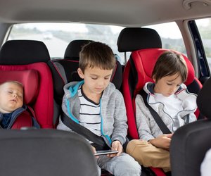 5 Gründe, warum ein Rauchverbot im Auto mit Kindern längst überfällig ist