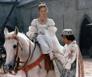 M&#x00E4;rchenhaftes&#x20;Konzert&#x3A;&#x20;Erlebt&#x20;&#x201E;Drei&#x20;Haseln&#x00FC;sse&#x20;f&#x00FC;r&#x20;Aschenbr&#x00F6;del&#x201C;&#x20;live