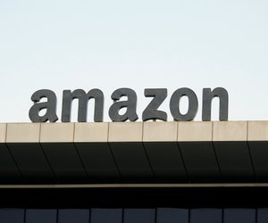 Jetzt zugreifen: Der beliebte Schaukelsessel von Amazon zum kleinen Preis