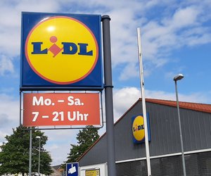 Maximale Ordnung bei minimalem Platz: Der geniale Wäschesammler aus dem Lidl-Sortiment
