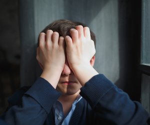 Corona-Angst: 11-Jähriger bricht bei Polizei-Anruf in Tränen aus