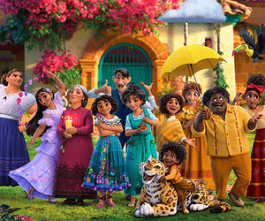 Vornamen-Ideen aus Disneys "Encanto": 13 klangvolle Vornamen für Jungen und Mädchen und ihre Bedeutung