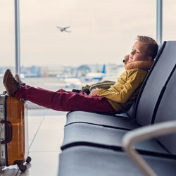 Diese 14 Gadgets sind für das Fliegen mit Kids unabdinglich