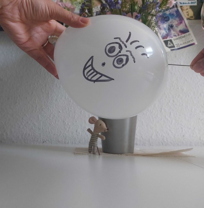 Zaubertricks für Kinder: Luftballon-Trick