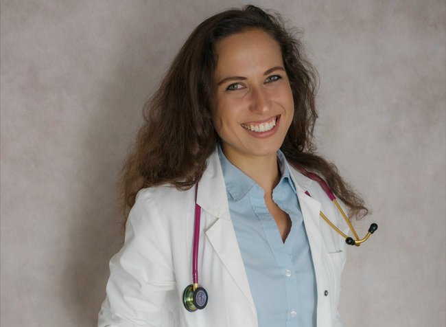 Dr. Celine Schlager
