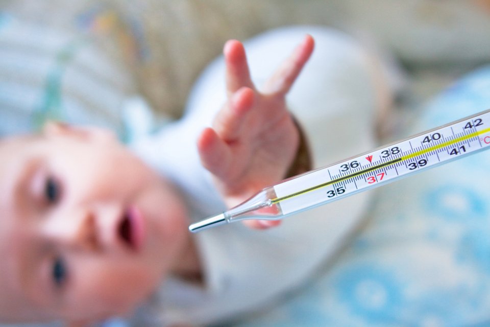 Fieber Beim Baby Wenn Das Baby Fieber Hat Familie De