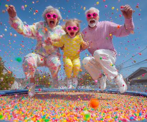 Opa & Oma im Geheimauftrag: 7 Tricks, die Kinder zum Staunen bringen – und Eltern nicht wissen dürfen