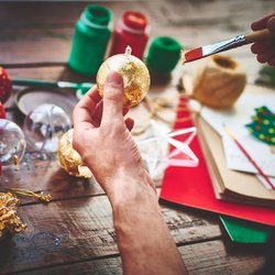 Weihnachtsbaumkugeln selbst gestalten: 11 kreative Ideen aus Pinterest