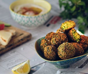 Sind Falafel vegan? Das steckt in den frittierten Bällchen