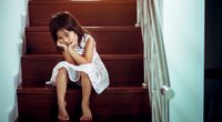 Blasenentzündung und Harnwegs­infekte bei Kindern: Symptome, Ursache & Therapie
