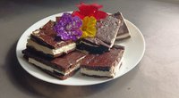 Leckere Milchschnitte selber machen: Einfaches Rezept mit Videoanleitung