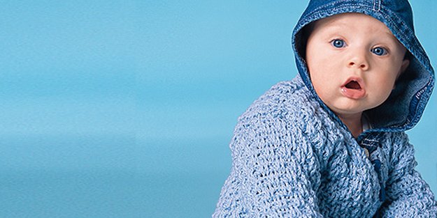 Häkelanleitung für eine blaue Babyjacke