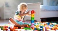 Pädagogisches Spielzeug: Mit diesen Spielsachen lernt euer Kind spielend
