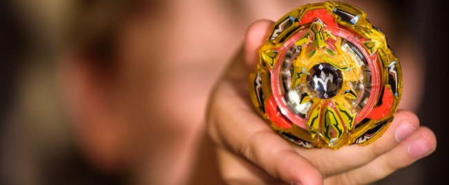 Glow, Crash, Sieg: Beyblade-Spielzeug für kleine Champions