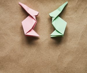 Origami-Hase: So faltest du den süßen Hüpfer aus einem Stück Papier