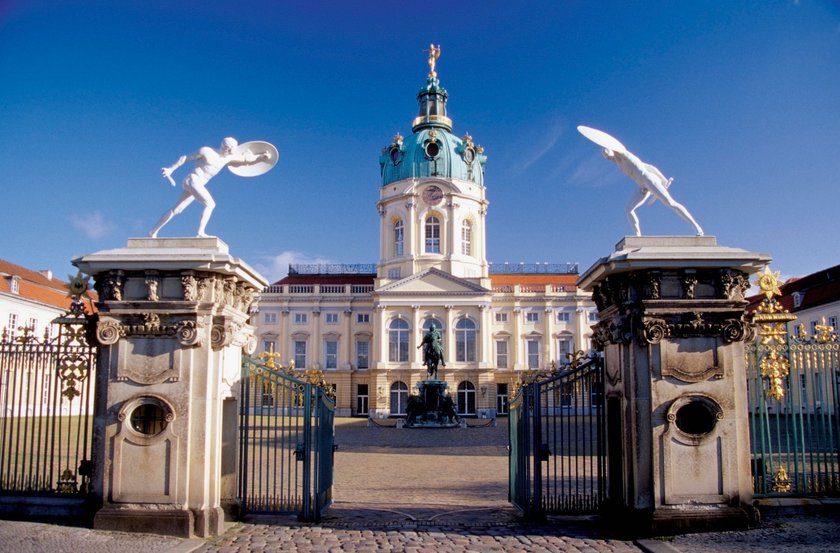 Eingang von Schloss Charlottenburg