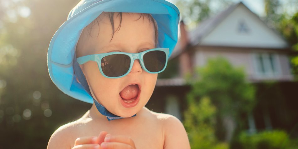 Sonnenstich: Kinder und Babys sind besonders gefährdet