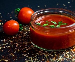 Ketchup selber machen: 3 zuckerarme Rezepte für den Lieblingsdip