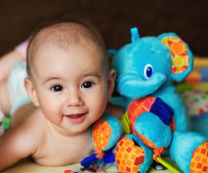Ab wann sehen Babys Farben – und welche mögen sie am liebsten?