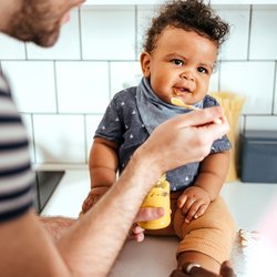 Getreidebrei fürs Baby: Wann und mit welchen Getreidesorten ihr starten könnt