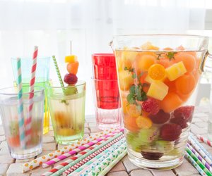 Leckere Kinderbowle-Ideen: 6 Rezepte mit und ohne Fruchtstückchen