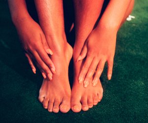 Achtung: Bei geschwollenen Beinen im Sommer sind diese Tipps einen Versuch wert