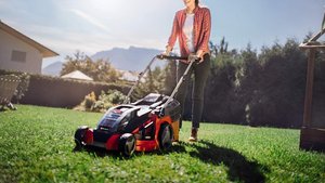 25 % reduziert! Einhell Akku-Rasenmäher jetzt zum Sparpreis sichern