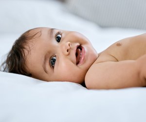 Fluorid & Baby: Wissenswertes zum Superschutz vor Karies von Geburt an
